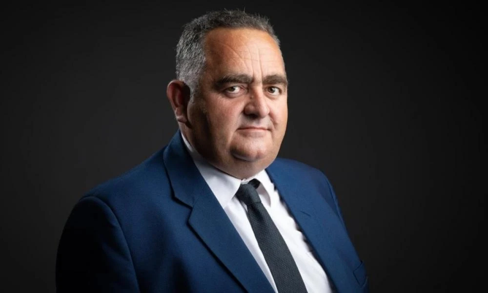 Υπόθεση Μπελέρη: «Η κυβέρνηση Ράμα δεν θέλει να χάσει τη Χειμάρρα γιατί θα βγουν στο φως πλαστογραφίες» λέει ο αδερφός του